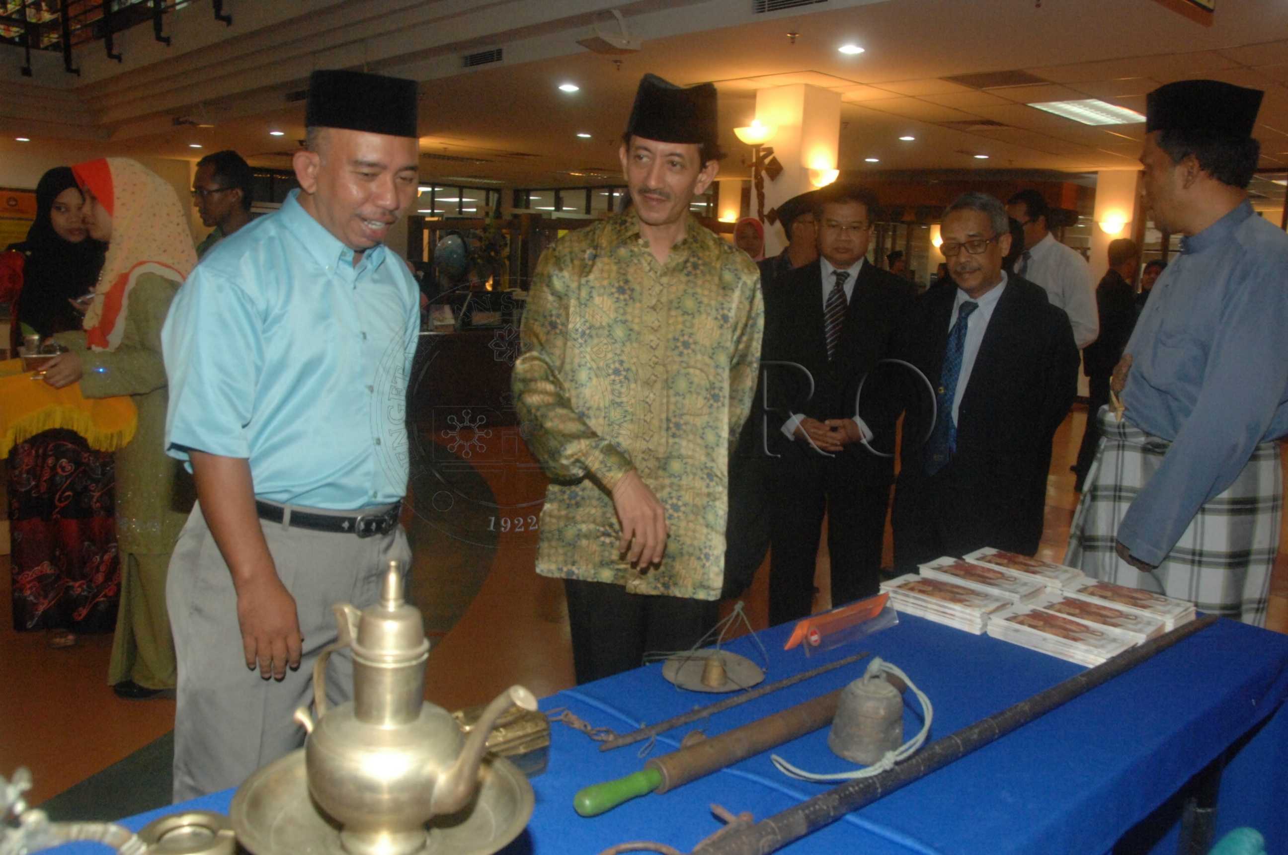 PRO 14 33 WACANA FBA 0107